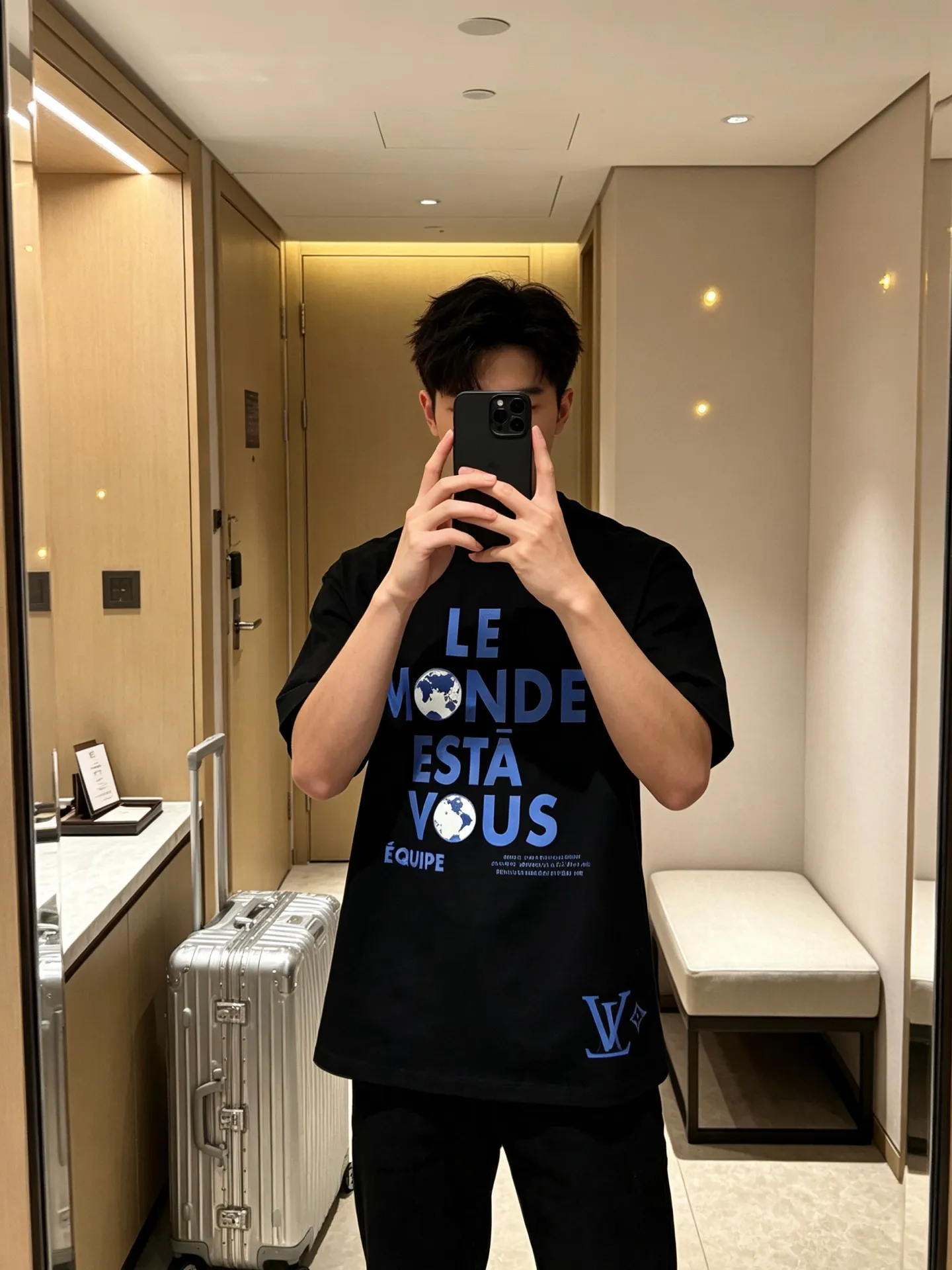 Louis Vuitton/Louis Vuitton Earth letter slogan printed short sleeves